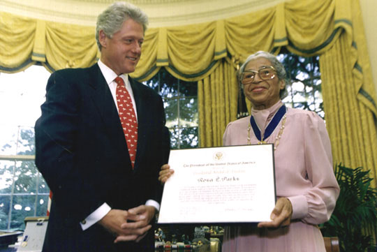 Mrs Rosa Parks is honored by President 

Clinton